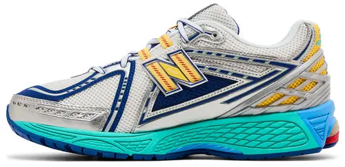 New Balance 1906R-Signe de la Lune DTLR Exclusive