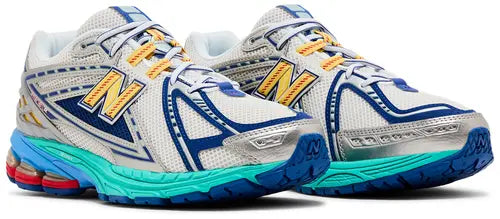 New Balance 1906R-Signe de la Lune DTLR Exclusive